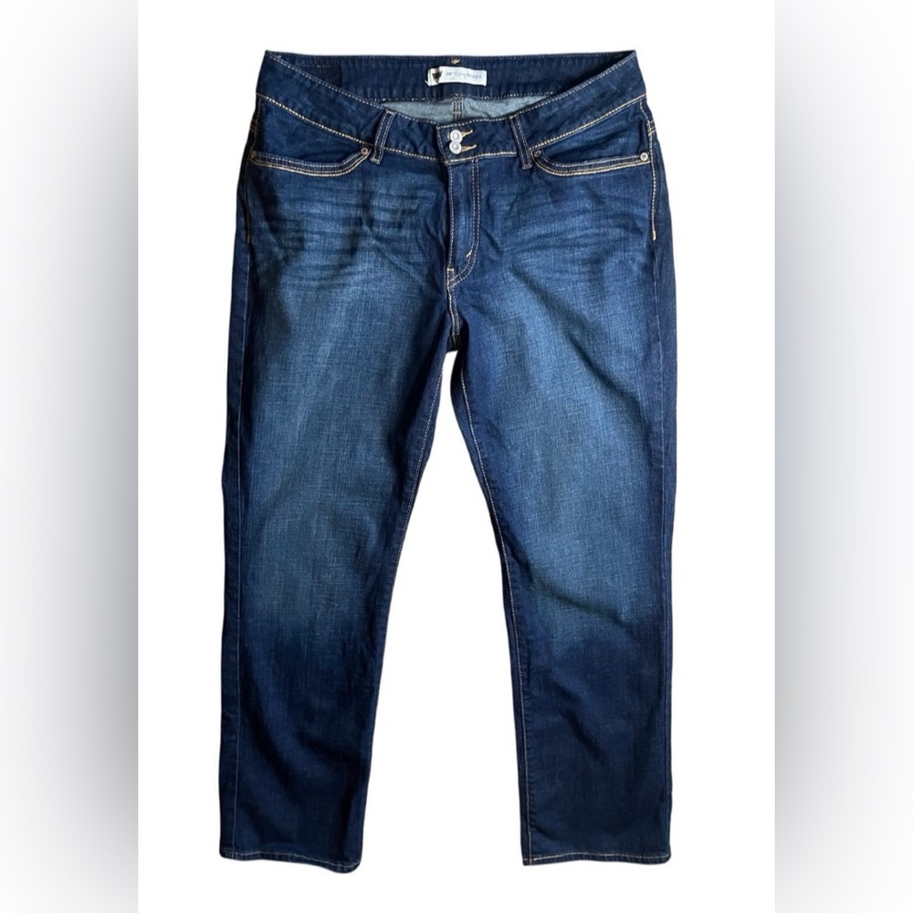 Levi’s Classic Straight Jeans - Size 16M***